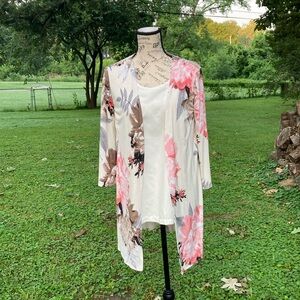 Women’s Heimish USA Lightweight Floral Cardigan with Side Slits 3/4 Sleeves